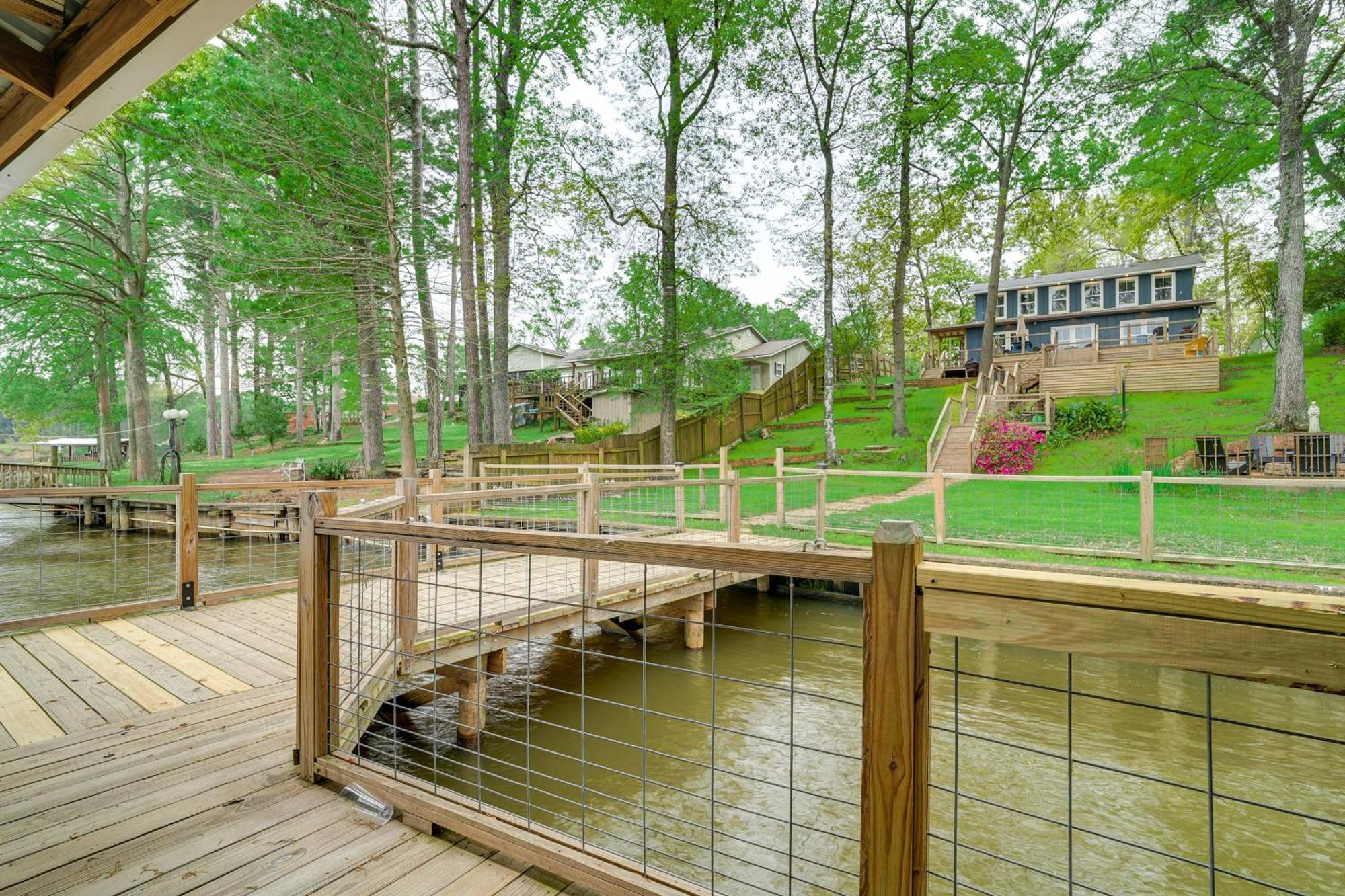 Вилла Waterfront House On Toledo Bend With Private Dock! Alliance Экстерьер фото